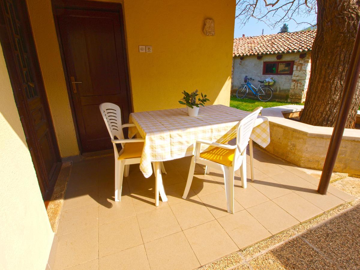 House 1037 Villa Fažana Exteriör bild